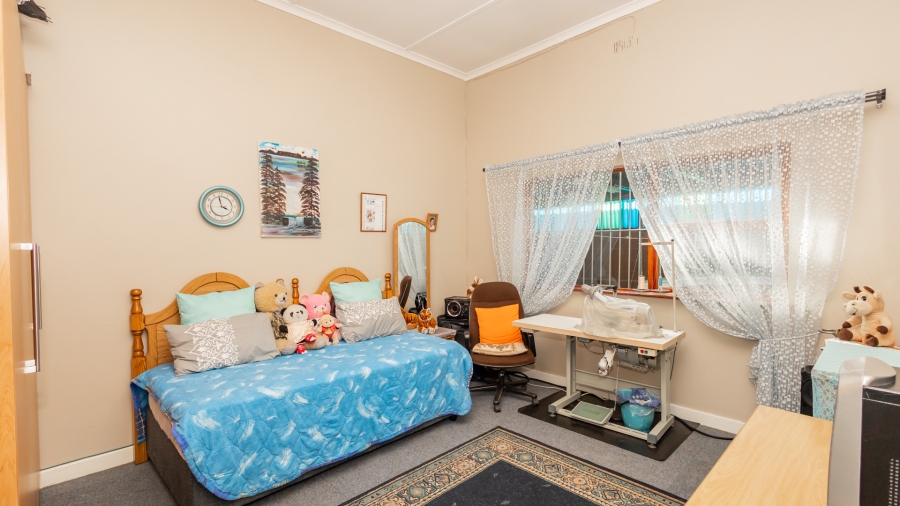 3 Bedroom Property for Sale in Goodwood Estate Western Cape